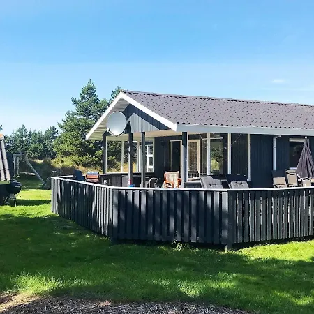 Hébergement de vacances Three-bedroom Holiday In 21